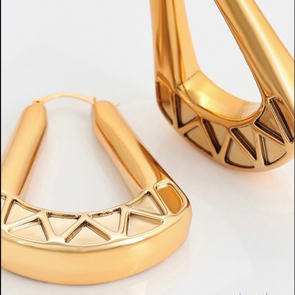 Jumbo Extra Large Light 18k Fashion Statement Chunky Hoop Earrings 61mm 2.4”.3oz